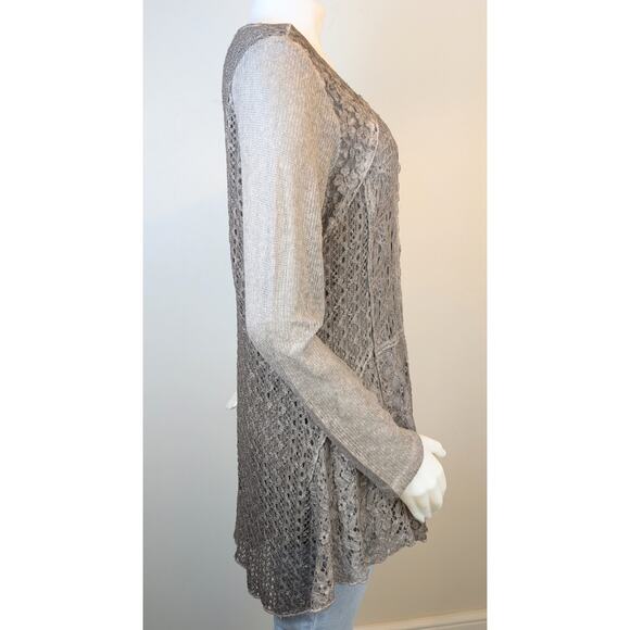 The Pyramid Collection Tunic Top Large Gray Lace Patchwork Boho Ruffled Flowy - Picture 5 of 12